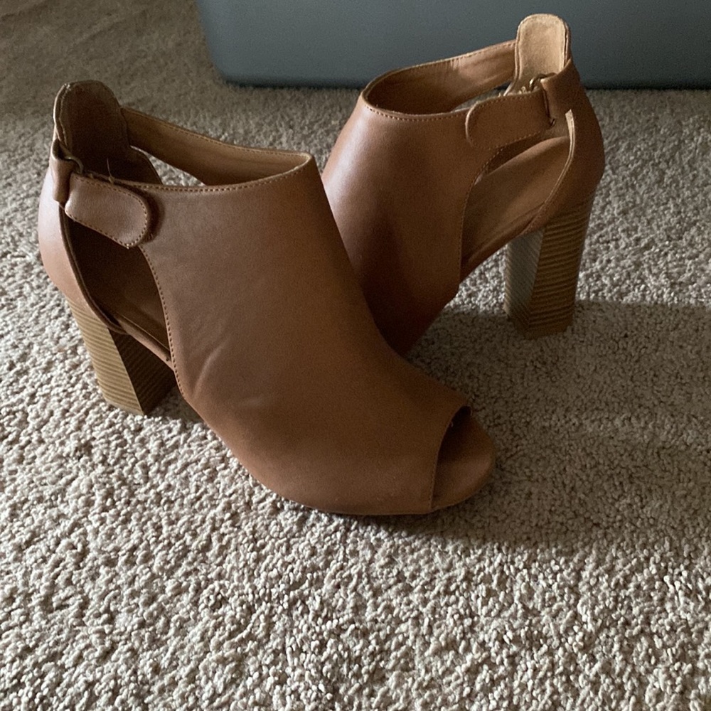 Brown leather chunky booties